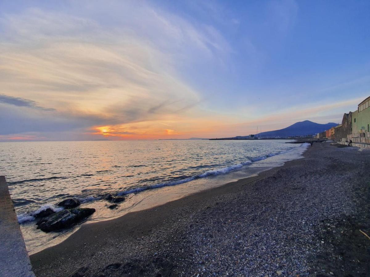 Deviveschi Guest House Castellammare di Stabia Eksteriør billede