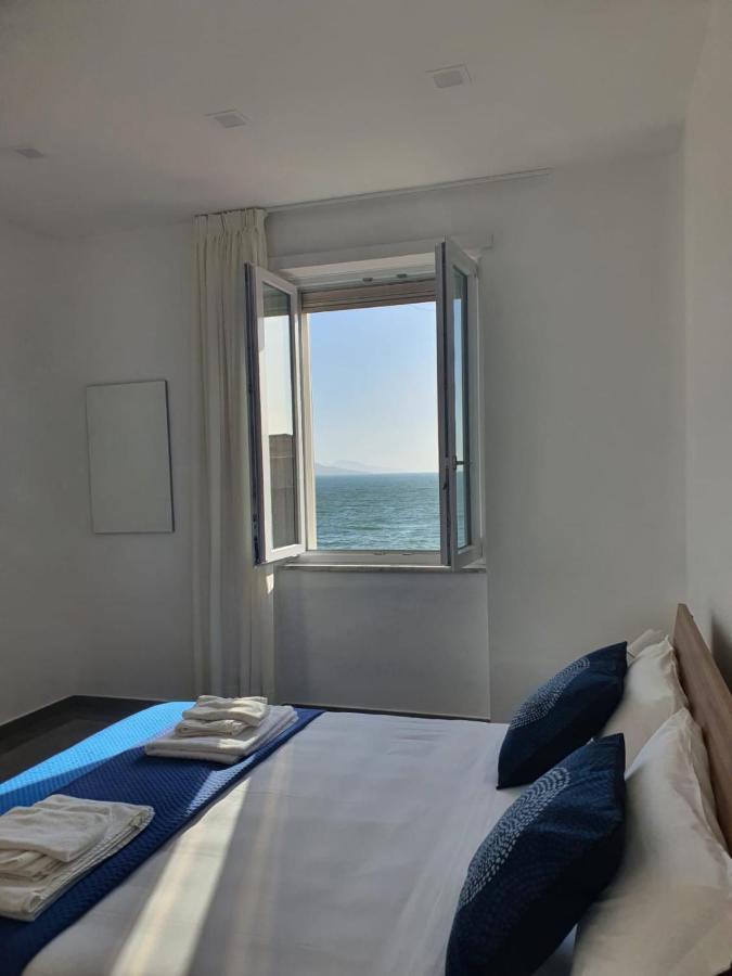 Deviveschi Guest House Castellammare di Stabia Eksteriør billede