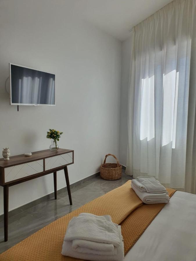 Deviveschi Guest House Castellammare di Stabia Eksteriør billede